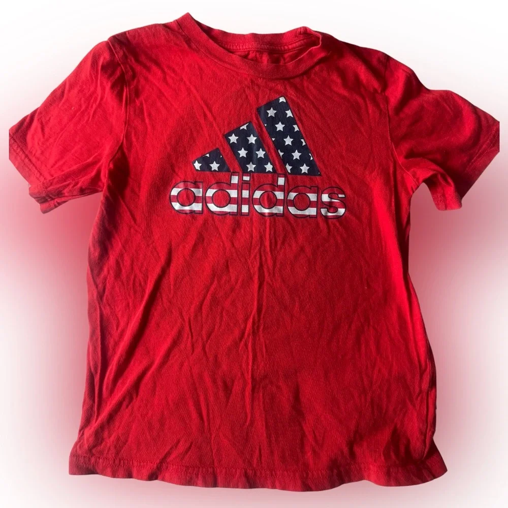 Adidas stars & stripes American flag logo Red Short Sleeve Tee with Iconic Logo